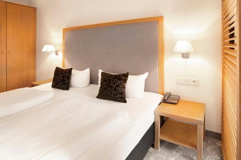 Townhouse Hotel Frankfurt am Main Rom bilde